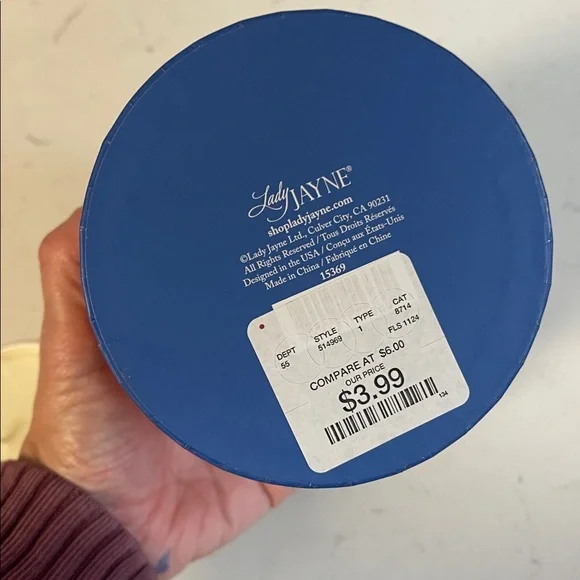 Natural Life Heart Shaped Trinket Dish, Candle & Box - Picture 10 of 17